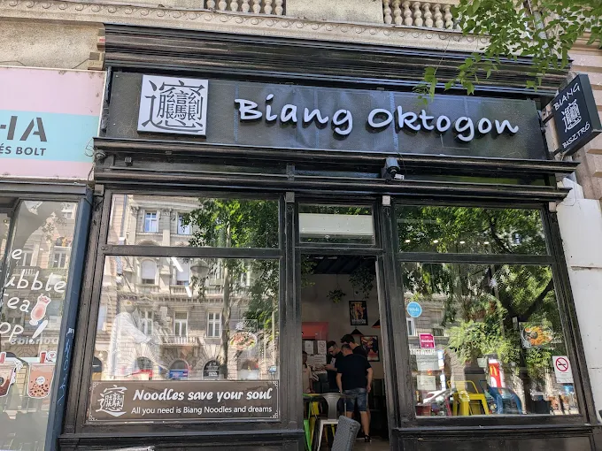 Biang Oktogon